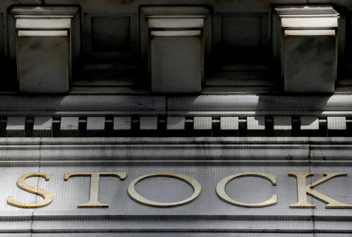 Morning sunlight falls on the facade of the New York Stock Exchange (NYSE) building in Manhattan in New York City, N.Y., on Jan. 28, 2021. (Mike Segar/Reuters)