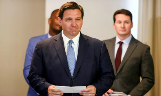 Florida Gov. DeSantis Signs Curriculum Transparency Bill: ‘Education, Not Indoctrination’