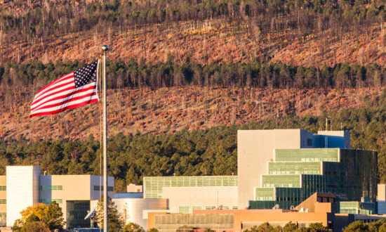185 Employees Leave Los Alamos Nuclear Weapons Lab Due to Vaccine Mandate