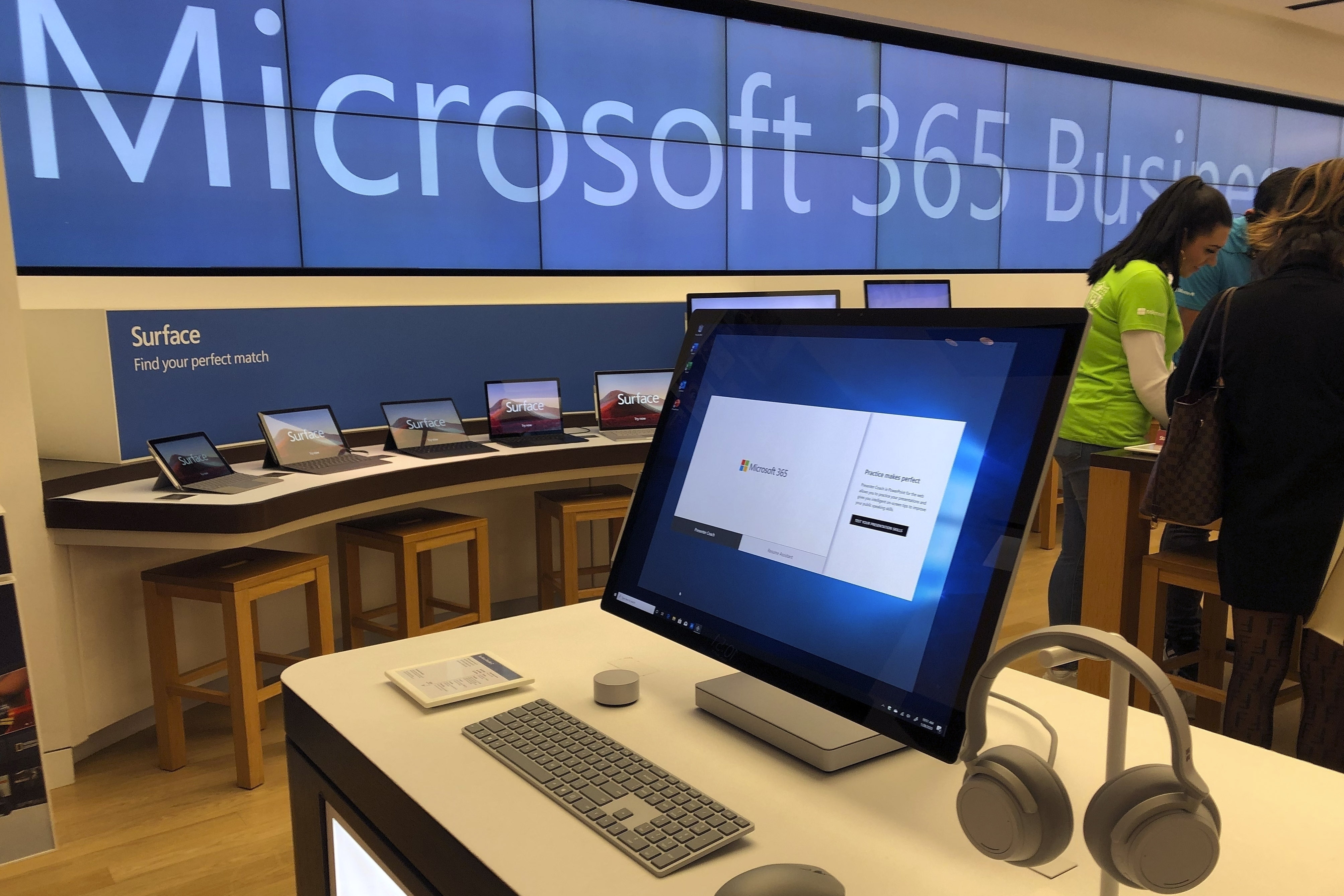 Microsoft Sees Growing Iranian Spying Threat on IT Sector - Vimarsana News