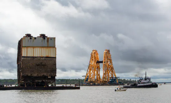 Georgia Shipwreck’s Last Giant Chunk Removed From Water