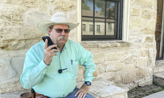 Kinney County Sheriff Brad Coe in Brackettville, Texas, on Oct. 22, 2021. (Charlotte Cuthbertson/The Epoch Times)