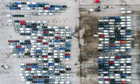 Detroit’s Auto Production Slump Biggest Soft Spot in Weak GDP Number