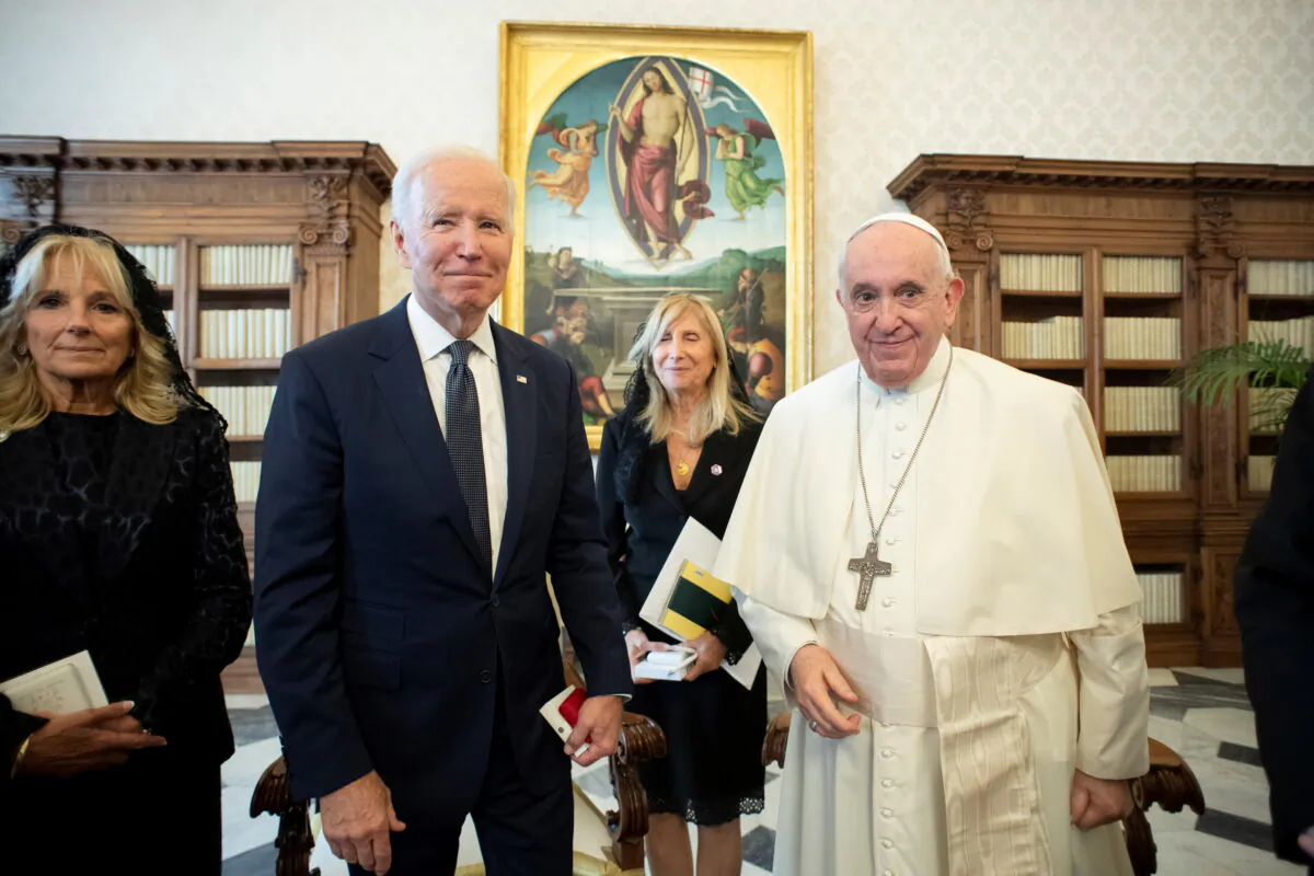 Pope Francis meets U.S. President Joe Biden and First Lady Jill Biden at the Vatican on Oct. 29, 2021. (Vatican Media via Reuters)