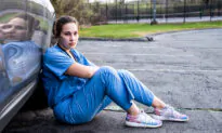 Worn-Out Nurses Hit the Road for Better Pay