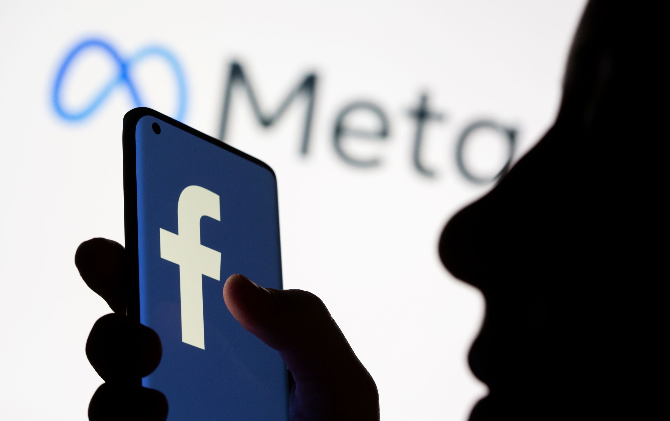 Meta Removes Seven Surveillance-for-Hire Entities From Facebook and Instagram That Targeted Nearly 50,000 Users - Vimarsana News