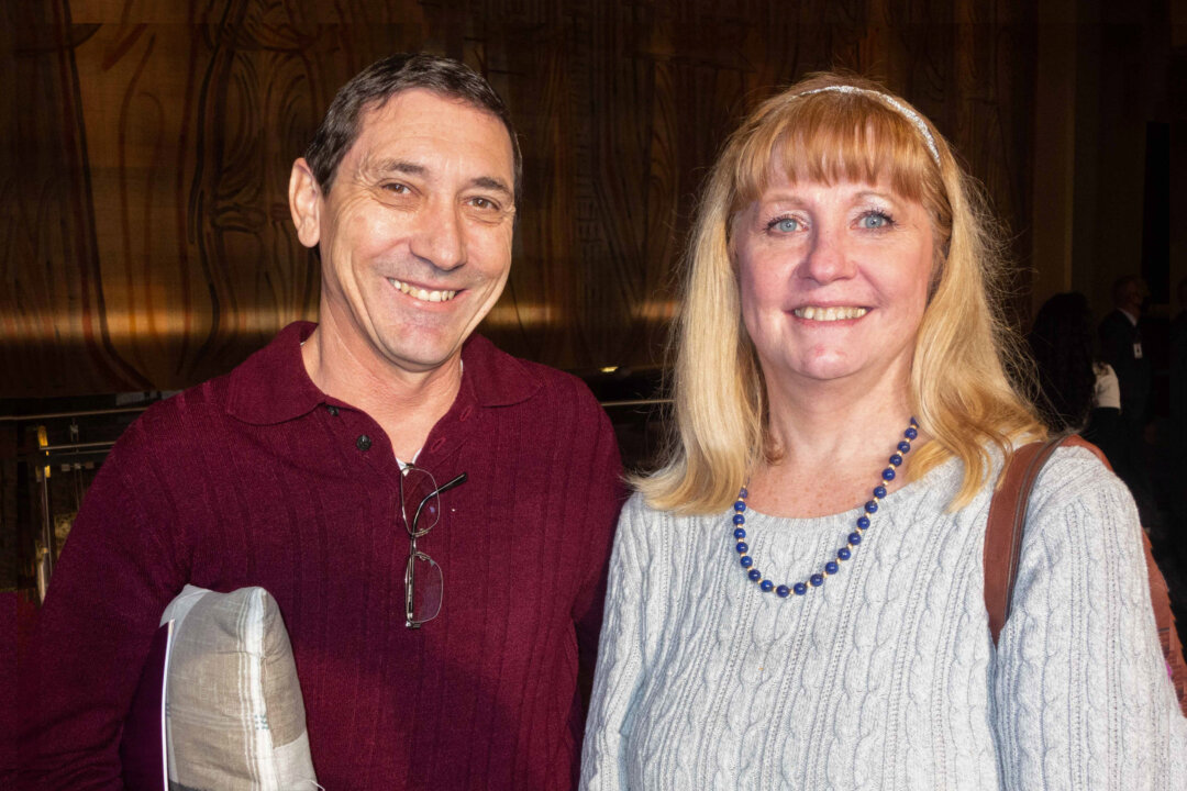 Ross and Patricia Nicholls attended Shen Yun Performing Arts at the William Saroyan Theater in Fresno, Calif., on Oct, 30, 2021. (Gary Wang/Epoch Times)