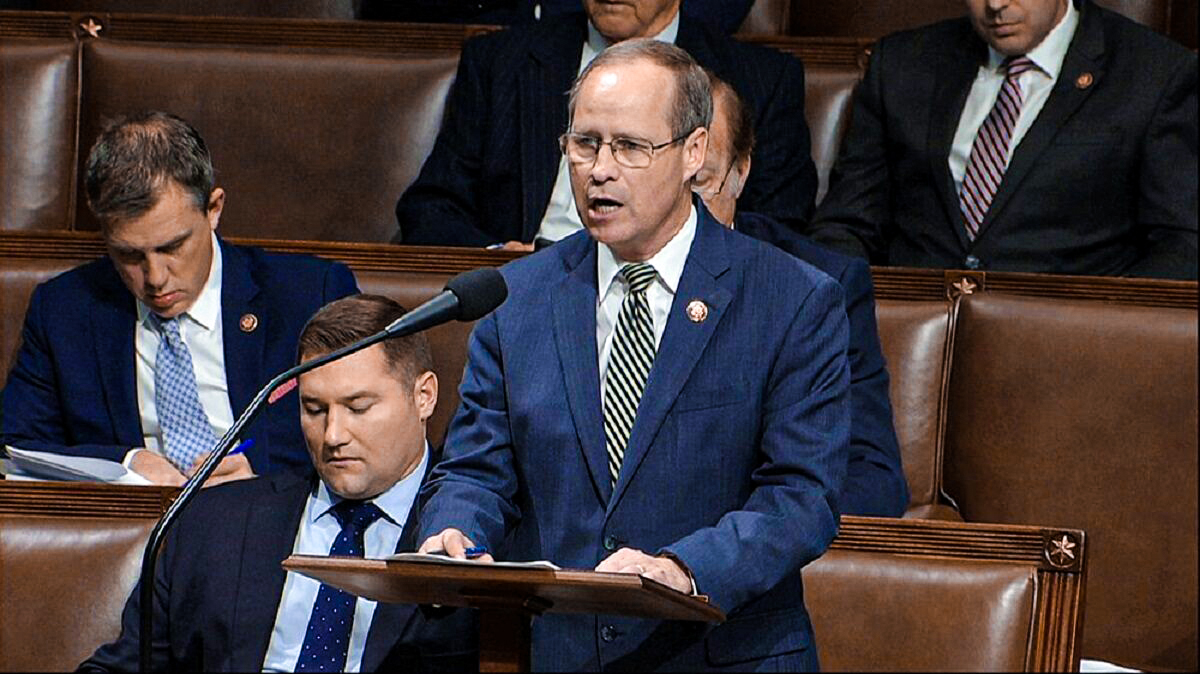 Rep. Murphy Wants More Studies to Assess the Impact of Lockdowns - Vimarsana News