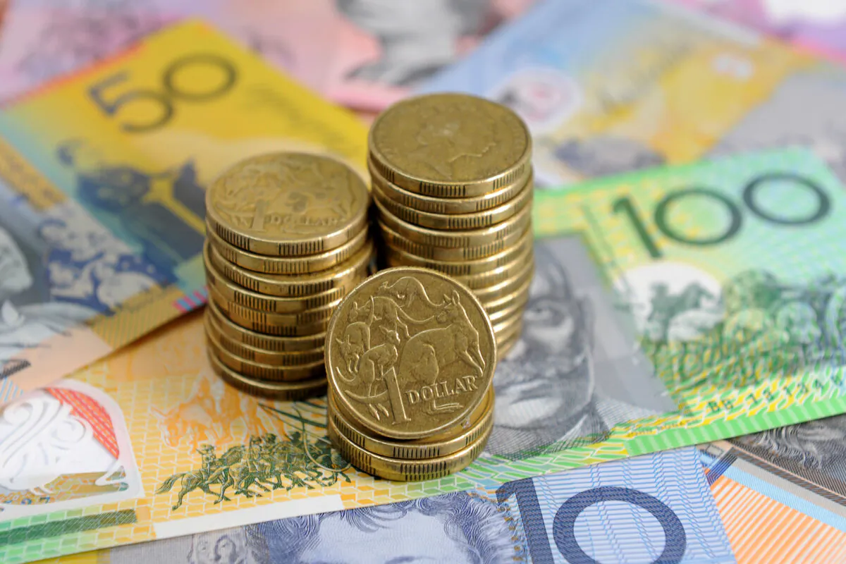 Australian dollars in Sydney, Australia, on Jan. 15, 2016. (AAP Image/Joel Carrett)
