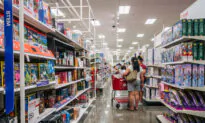How to Manage Holiday Spending in 2021