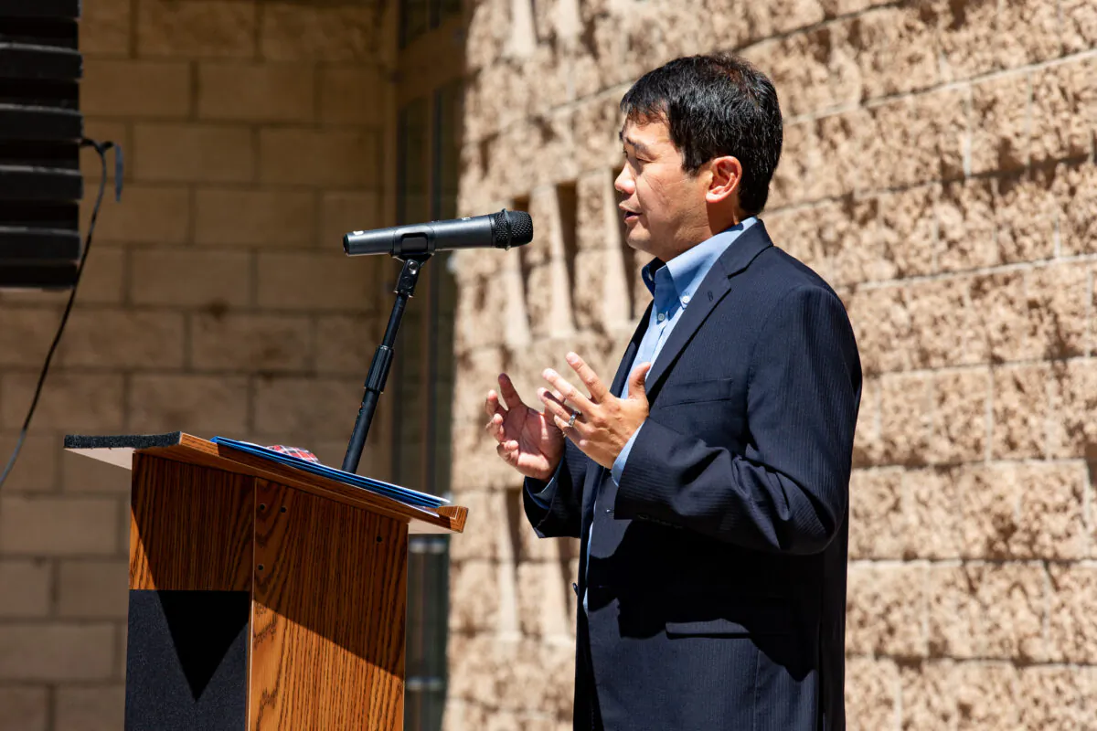 Senator Dave Min speaks in Tustin, Calif., on Aug. 27, 2021. (John Fredricks/The Epoch Times)