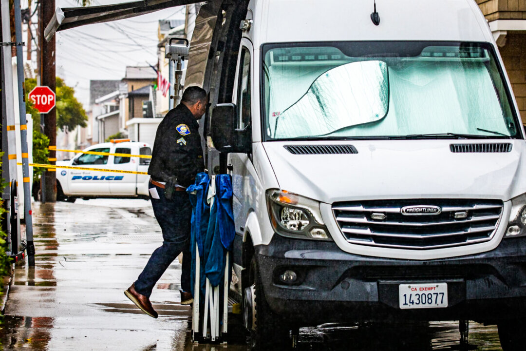 Ambush-Style Attacks on Police Up 139 Percent From Last Year: Union