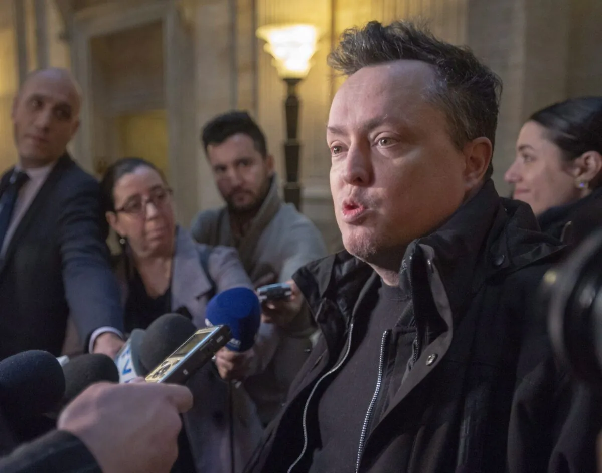 Comedian Mike Ward speaks to the media at the Quebec Court of Appeal in Montreal on Jan. 16, 2019. (The Canadian Press/Ryan Remiorz)