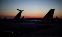 US Aviation Regulator Warns of Potential Interference From 5G Spectrum Plan