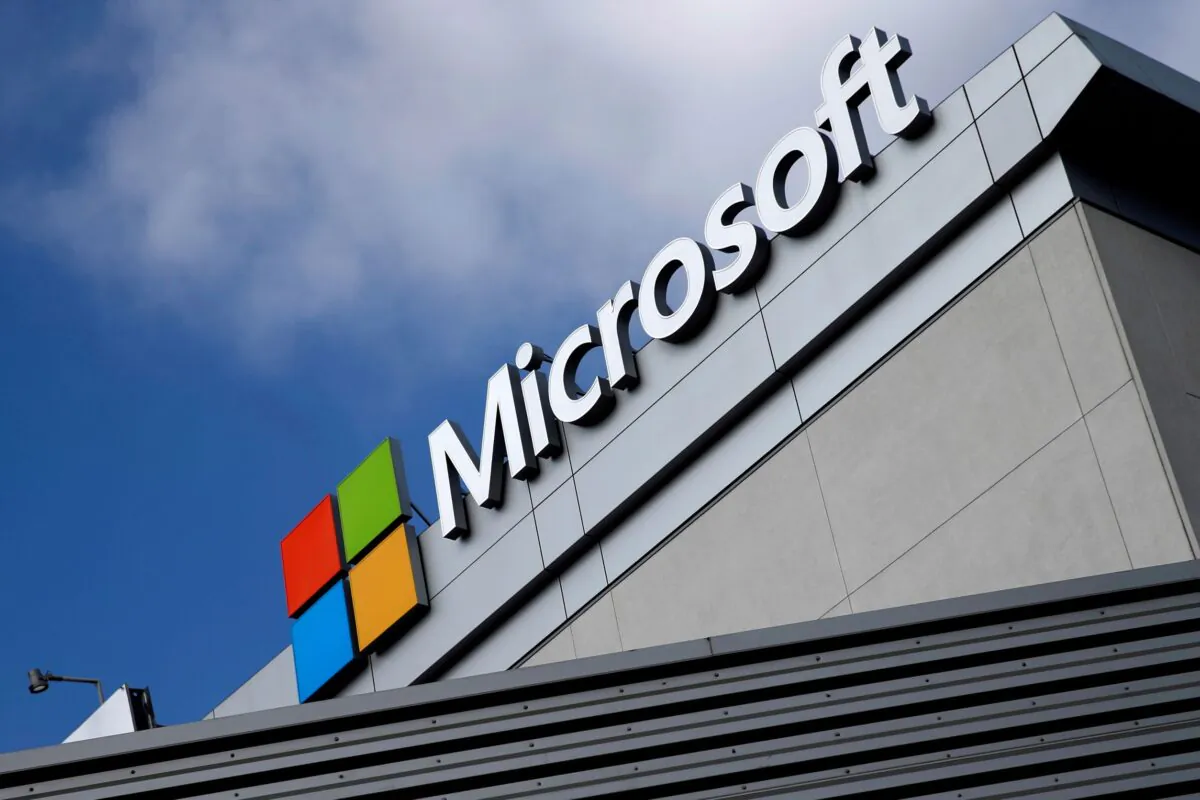 A Microsoft logo is seen in Los Angeles, Calif., on June 14, 2016. (Lucy Nicholson/Reuters)