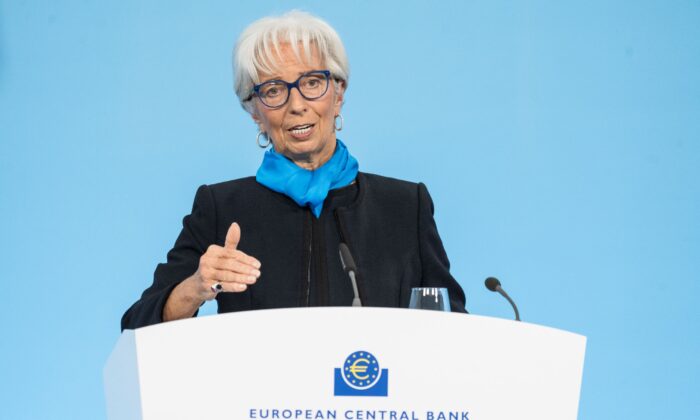 Christine Lagarde, head of the European Central Bank (ECB), arrives to speak to the media following a meeting of the ECB Governing Council in Frankfurt, Germany, on Oct. 28, 2021. (Thomas Lohnes/Getty Images)