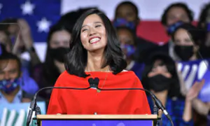 Boston Mayor Wu, Sen. Markey, Rep. Pressley Make Announcement on Free Public Transportation