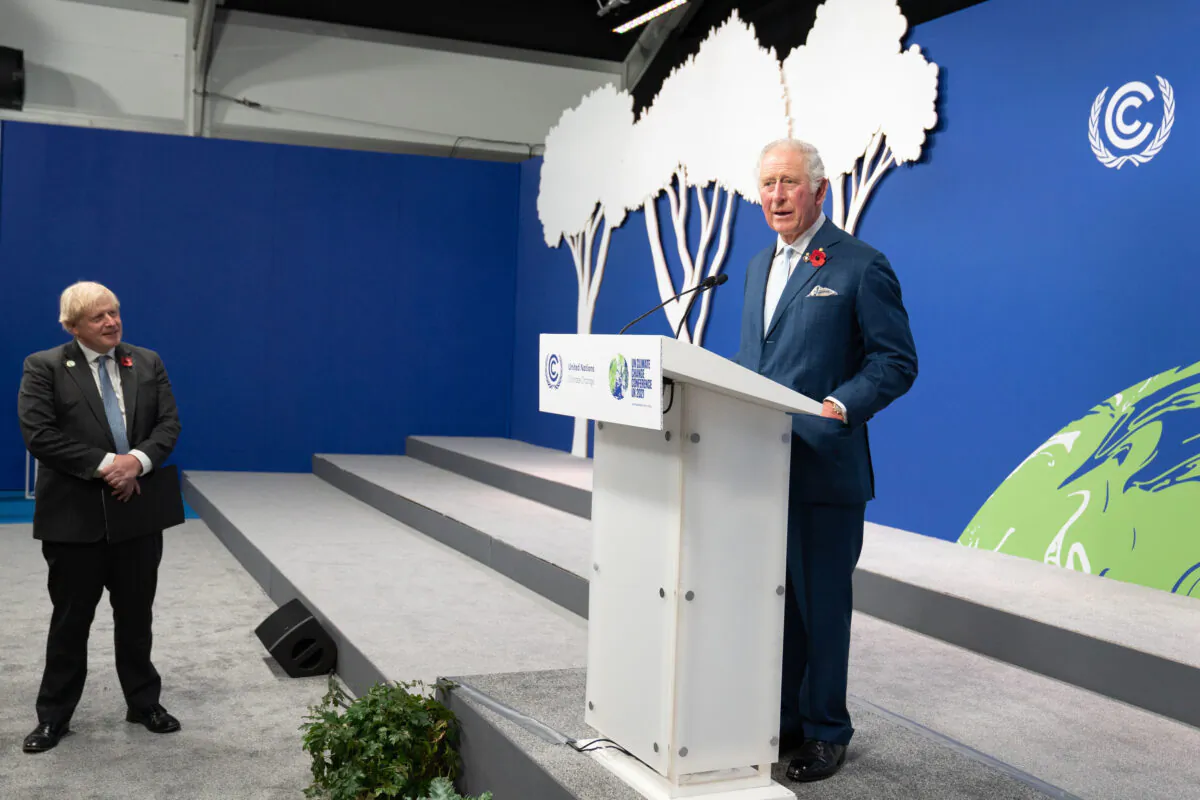 Prince Charles and Prime Minister Boris Johnson (L) host a Commonwealth Leaders' Reception on day three of COP26 in Glasgow, Scotland, on Nov. 2, 2021. (Stefan Rousseau/Pool/Getty Images)