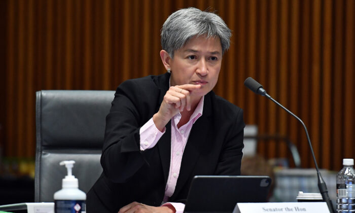 Senator Penny Wong reacts while questioning from Marise Payne during the Foreign Affairs, Defence and Trade Legislation Committee at Parliament House in Canberra, Australia, on March 24, 2021.  (Sam Mooy/Getty Images)