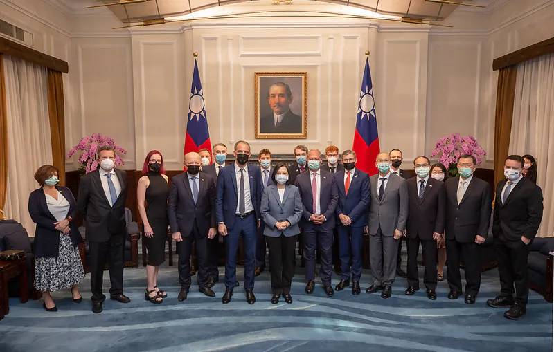 Taiwan President Tsai Ing-wen (center) meets with a delegation from the European Parliament in Taipei, Taiwan, on Nov. 4, 2021. (Supplied by Taiwanese Presidential Office Building)