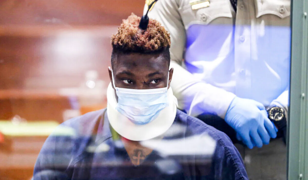 Las Vegas Raiders wide receiver Henry Ruggs III makes an initial appearance in Las Vegas Justice Court in Las Vegas on Nov. 3, 2021. (Steve Marcus/Las Vegas Sun via AP)