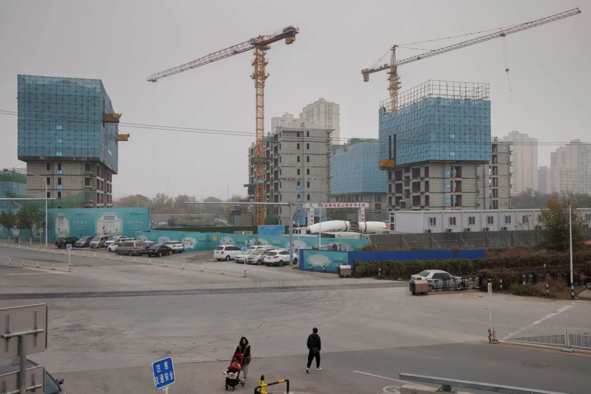 Construction site of the Beijing Xishan Palace apartment complex developed by Kaisa Group Holdings Ltd in Beijing, China on Nov. 5, 2021. (Thomas Peter/Reuters)