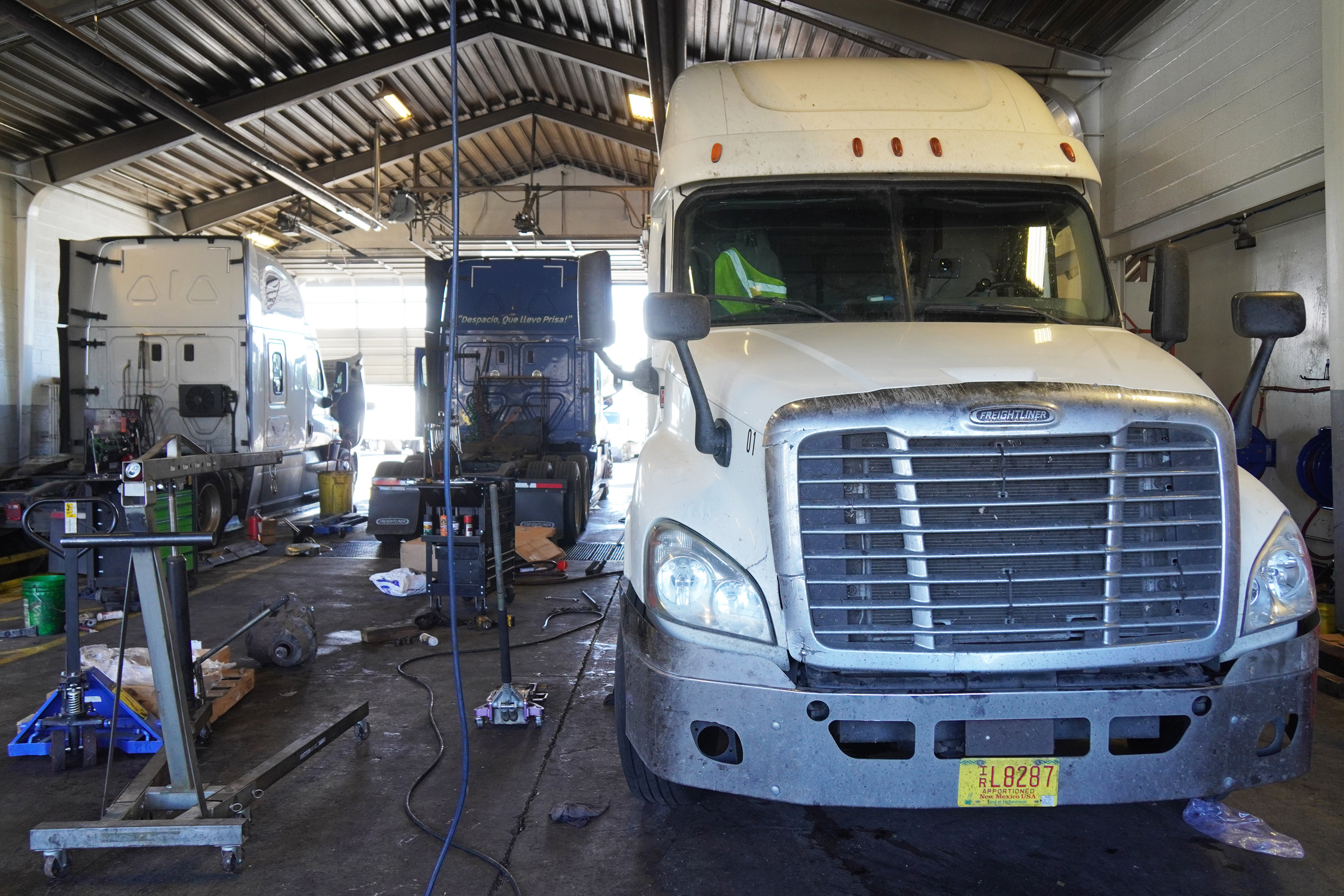 Truck Companies in Unprecedented Scramble To Find Spare Parts - Vimarsana News