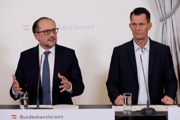 Austrian Chancellor Schallenberg and Health Minister Mueckstein be a quality conference, successful Vienna