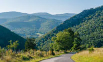 Economic Divide Between Rural and Urban America in Spotlight at Ways and Means Committee Hearing