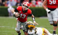 QB Daniels Returns as No. 1 Georgia Dominates Missouri, 43–6