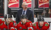 NHL Roundup: Blackhawks Win in King’s Debut