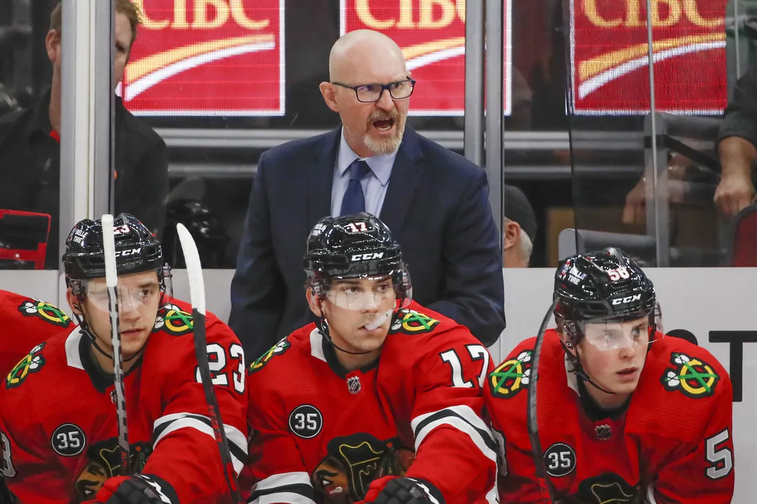 Chicago Blackhawks interim head coach Derek King yells to his team during the first period of an NHL game against the Nashville Predators at United Center in Chicago on Nov 7, 2021. (Kamil Krzaczynski/USA TODAY Sports via Field Level Media)