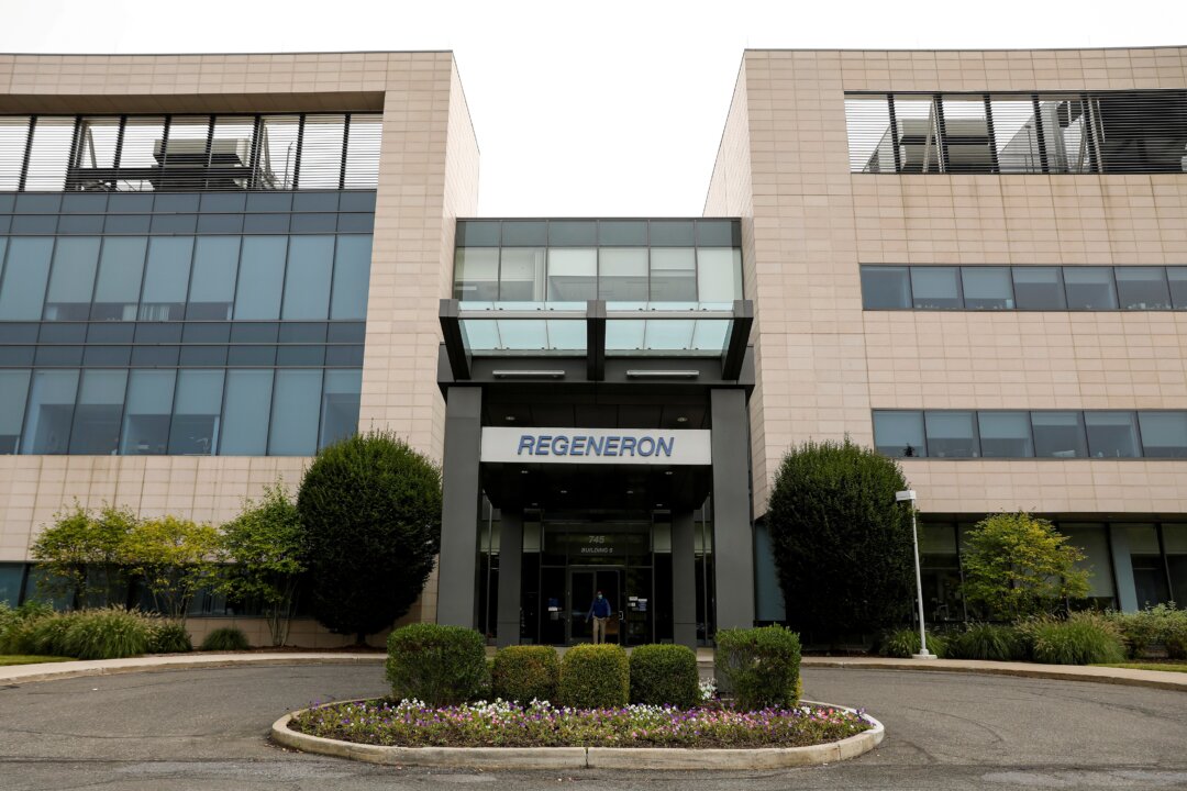 The Regeneron Pharmaceuticals company logo is seen on a building at the company's Westchester campus in Tarrytown, N.Y., on Sept. 17, 2020. (Brendan McDermid/Reuters)