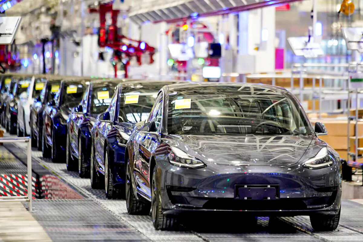 Tesla China-made Model 3 vehicles are seen during a delivery event at its factory in Shanghai, China, on Jan. 7, 2020. (Aly Song/Reuters)