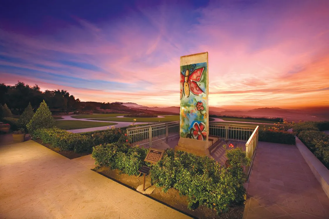 A piece of the Berlin Wall at the Ronald Reagan Presidential Library and Museum overlooks the valley and Pacific Ocean. (Ronald Reagan Presidential Library & Museum and The Ronald Reagan Presidential Foundation & Institute)