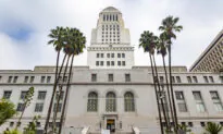 Angelenos Express Concern Over LA Vaccine Mandate Enforcement for Indoor Businesses