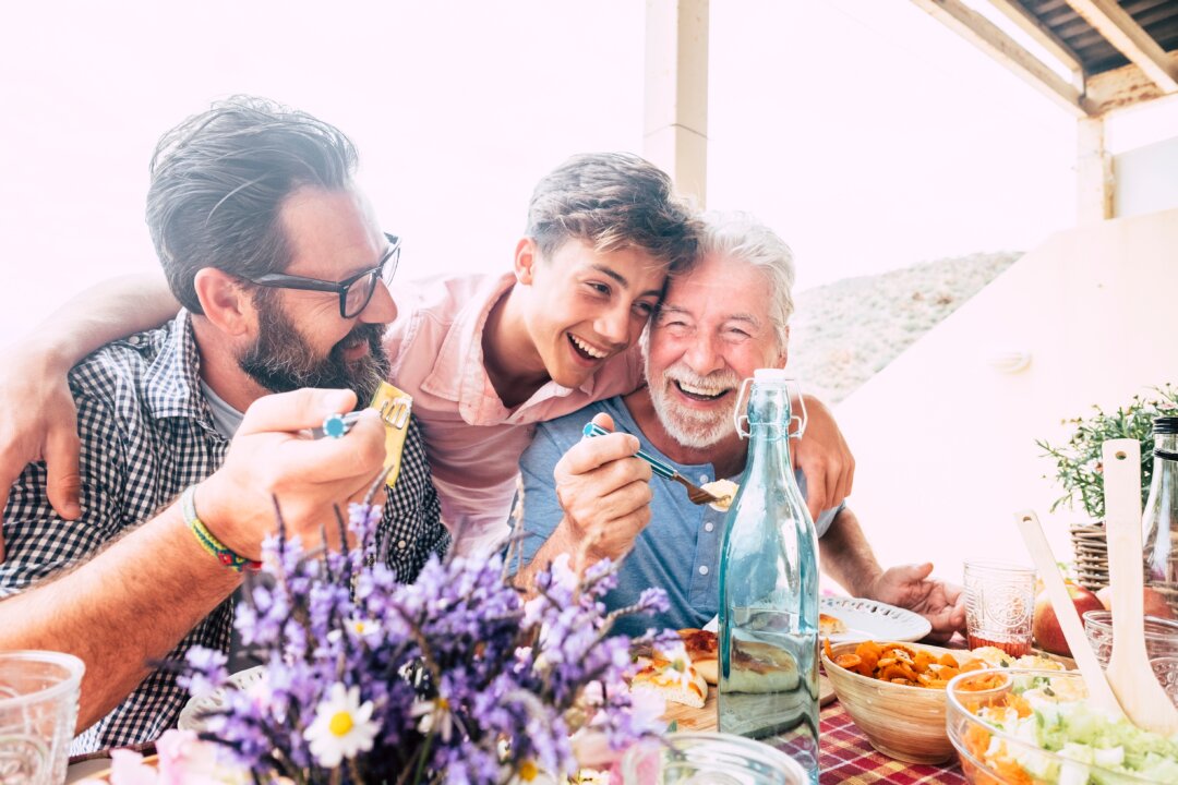 People who live notably long lives tend to eat fewer calories and enjoy unprocessed foods. (simona pilolla 2/Shutterstock)