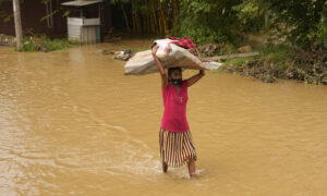 Heavy Rains in Sri Lanka, South India Kill at Least 25 thumbnail