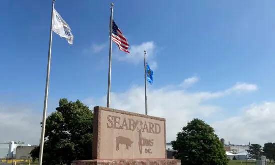 US to Allow Pork Plants to Operate Faster in Trial Program