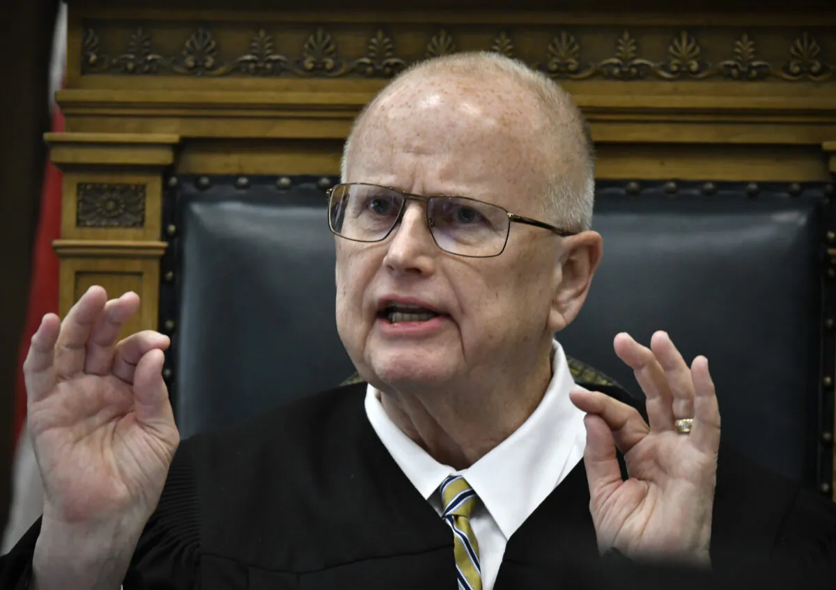 Judge Bruce Schroeder reprimands Assistant District Attorney Thomas Binger during Kyle Rittenhouse's trial in Kenosha, Wis., on Nov. 10, 2021. (Sean Krajacic/Pool/Getty Images)