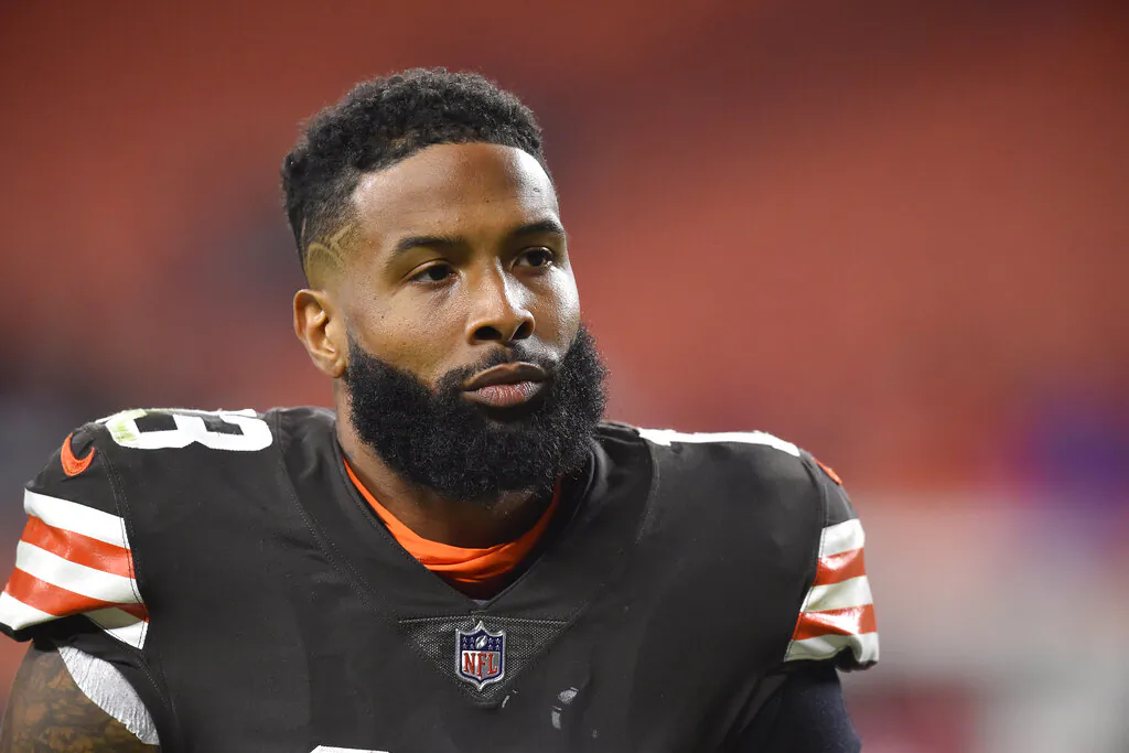 Cleveland Browns wide receiver Odell Beckham Jr. walks off the field after an NFL football game against the Arizona Cardinals, in Cleveland, Ohio, on Oct. 17, 2021. (David Richard/AP Photo)