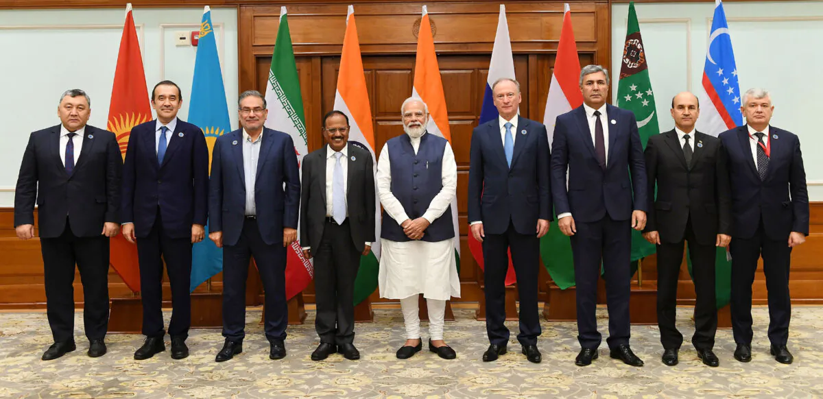 Indian Prime Minister, Narendra Modi with the national security advisors of seven countries, in New Delhi on Nov. 10, 2021. India hosted the 8-national regional security dialogue on Afghanistan on Wednesday. (Picture Courtesy Press Bureau of India)