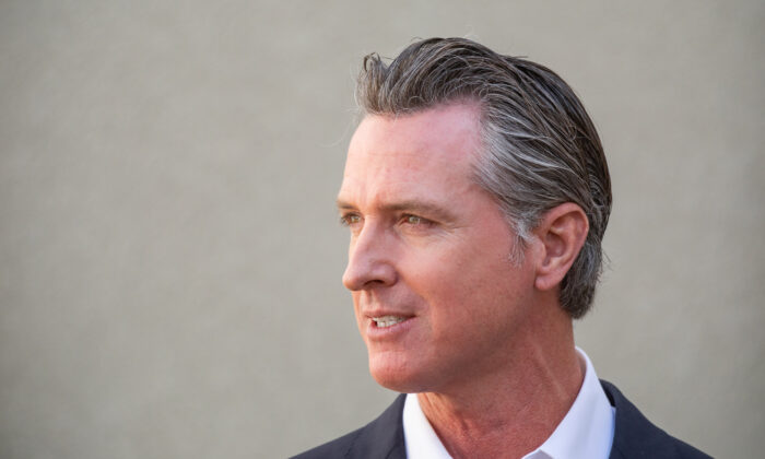 California Governor Gavin Newsom speaks at a VA Facility in Los Angeles, Calif., on Nov. 10, 2021. (John Fredricks/  Pezou)