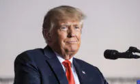 Trump Asks Supreme Court to Block Release of White House Documents