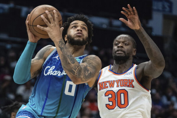 Knicks Hornets Basketball