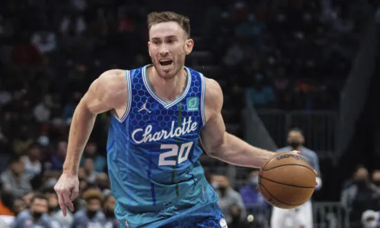 Bridges, Ball Lead Hornets Past Walker, Knicks 104–96