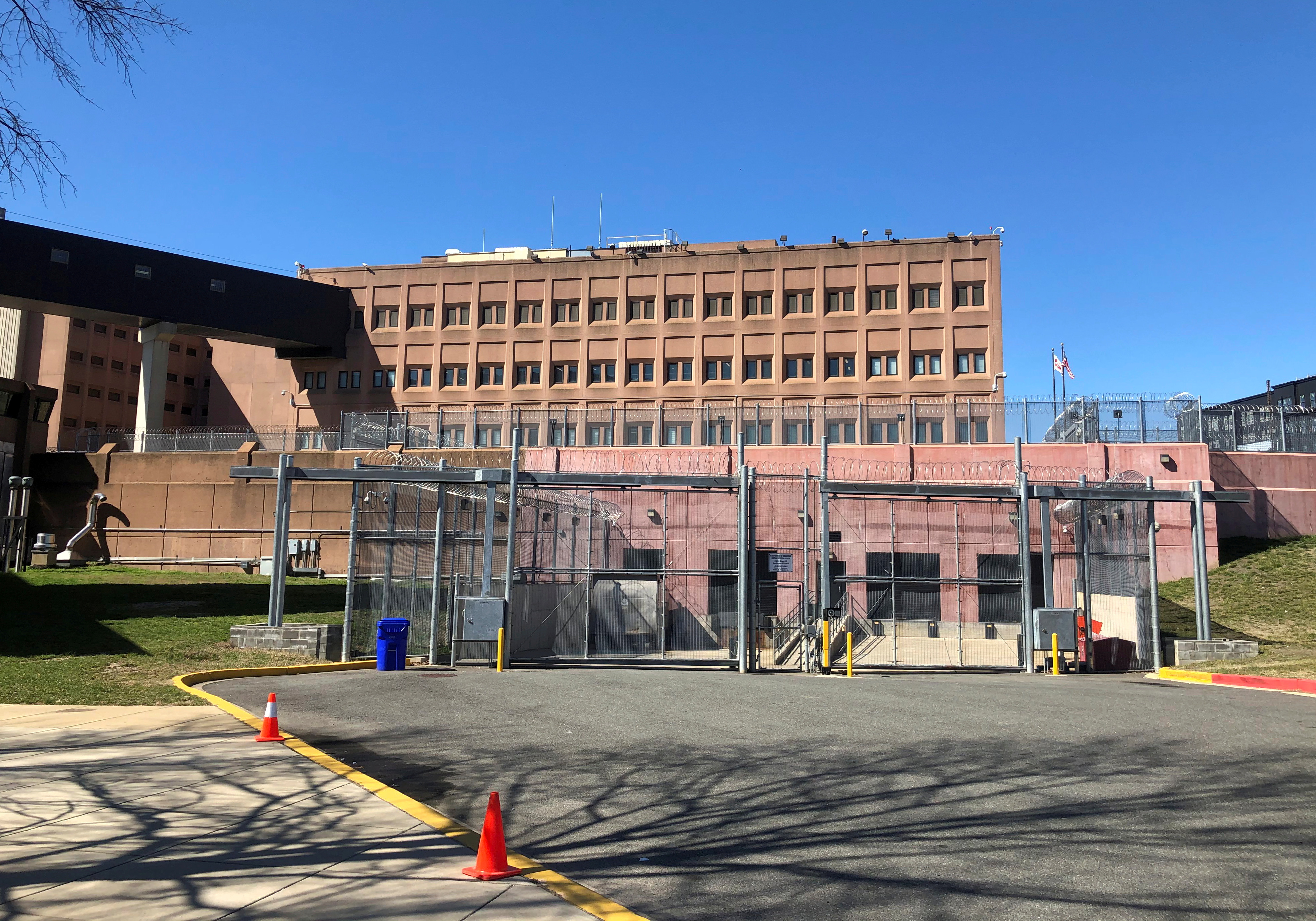 US Marshals Identify 'Deficiencies' in DC Jail Holding Jan. 6 Defendants - Vimarsana News
