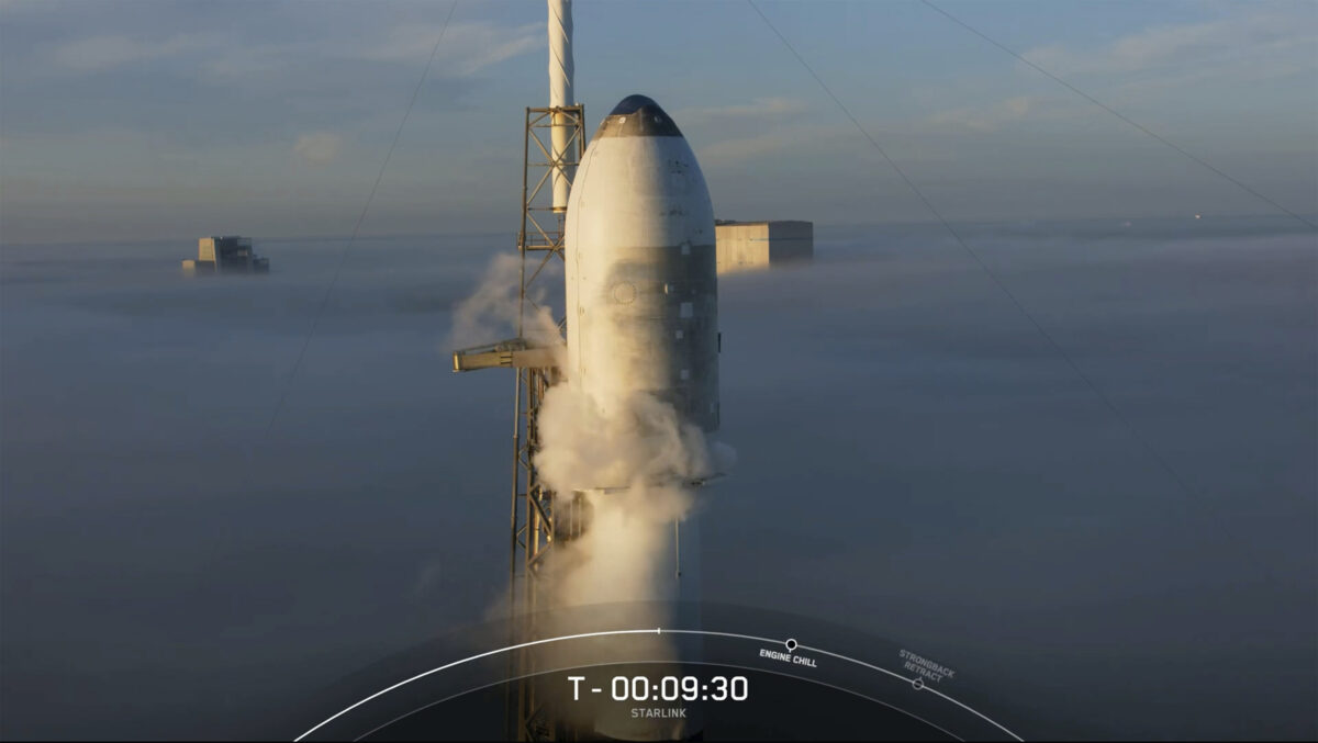 NextImg:Another Australian Telco Signs With Elon Musk's SpaceX