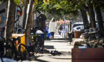 ‘A World Gone Mad’: Upscale LA Neighborhood Wrestles With Worsening Homeless Crisis