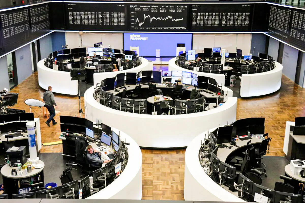 The German share price index DAX graph is pictured at the stock exchange in Frankfurt, Germany on Nov. 11, 2021. (Staff/Reuters)